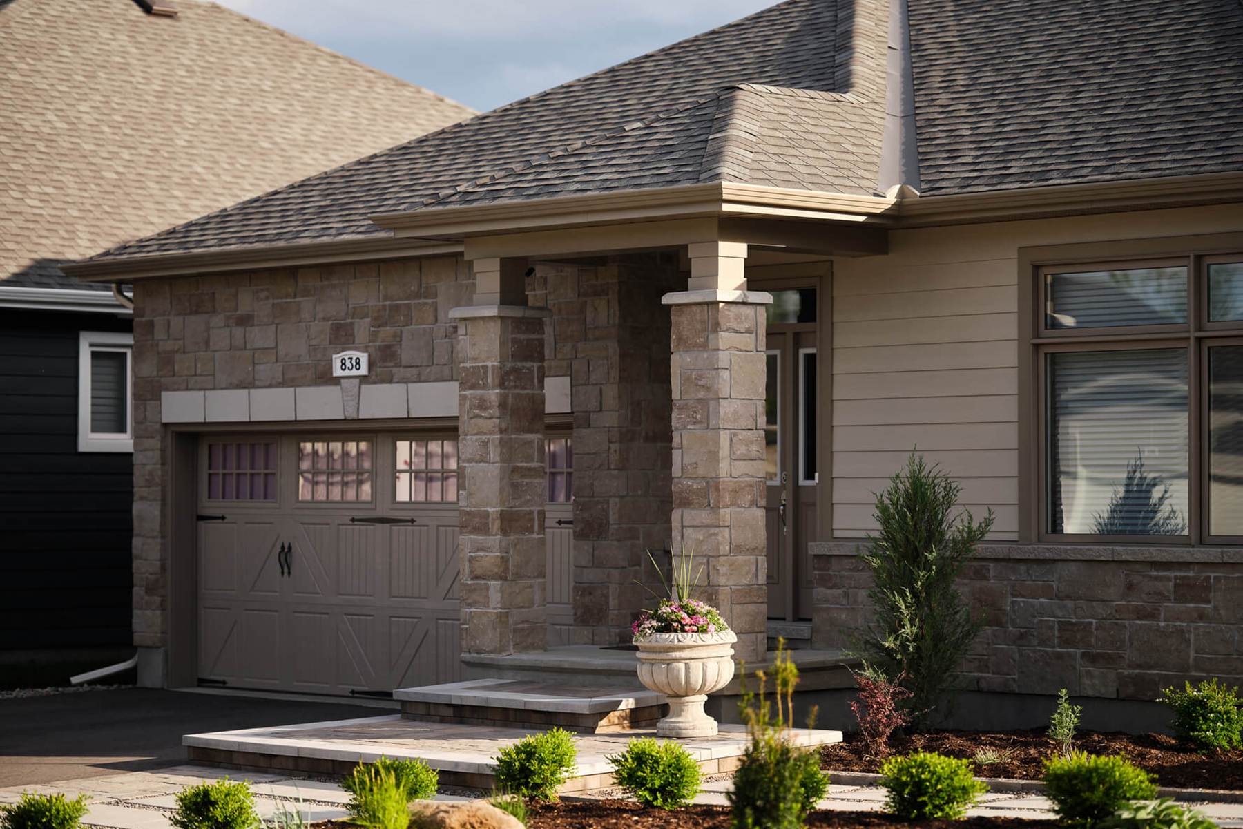 Riverwalk Manotick Gallery Image 3